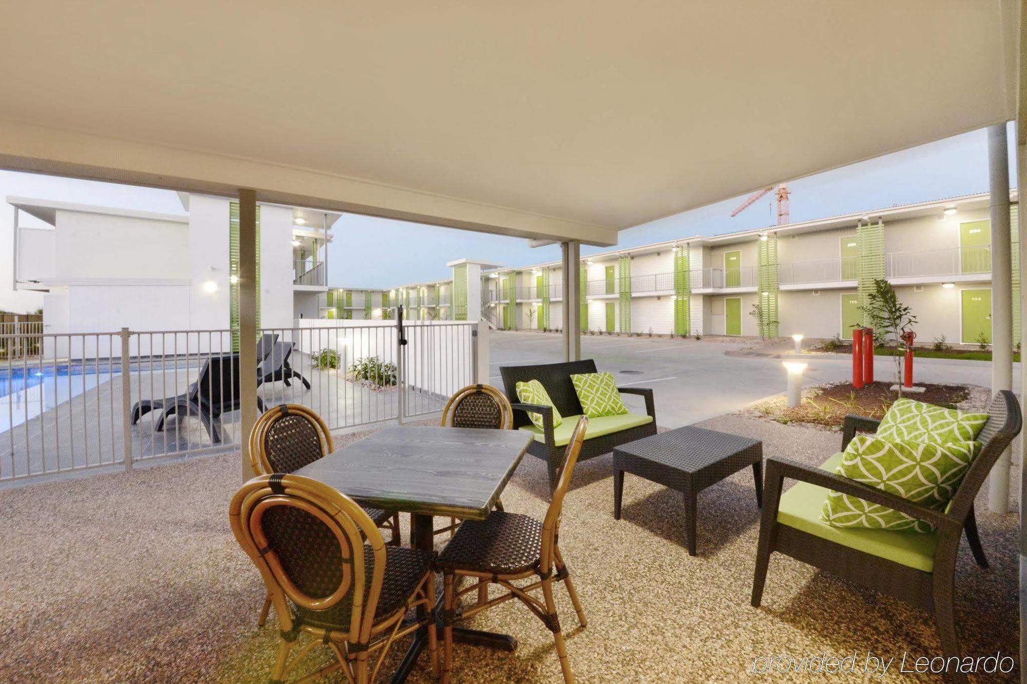 Mackay Oceanside Central Hotel Official Exterior foto